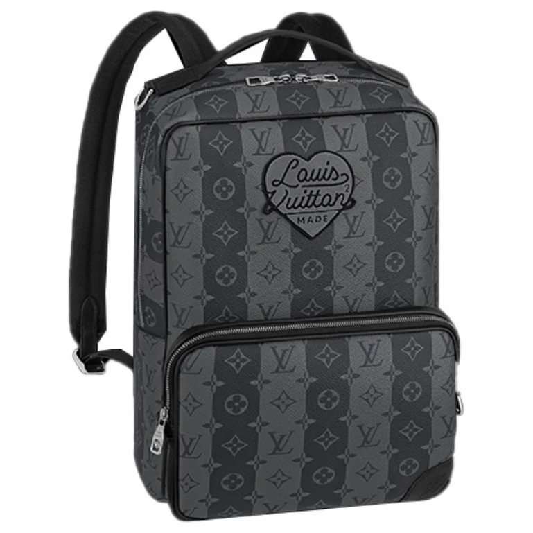 99新 LouisVuitton/路易威登 LV/NIGO联名爱心大LOGO/黑花双肩包