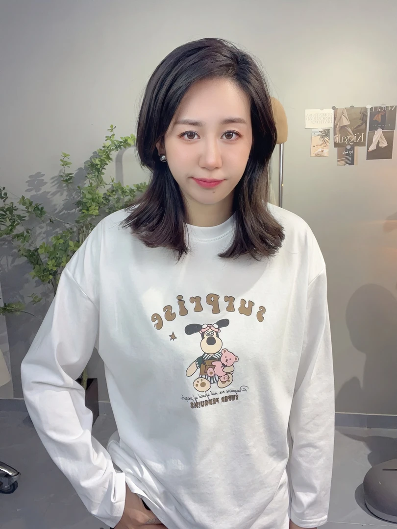 2023秋季新款精梳棉宽松打底衫百搭显瘦T恤女白色印花t恤圆领上衣
