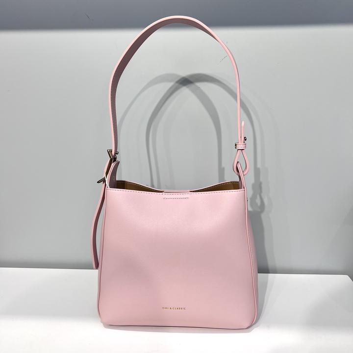 OMI/欧米2024夏季新款简约轻便经典百搭纯色大容量腋下斜挎水桶包