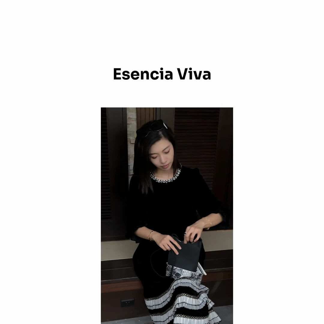 EV.【海边探戈】100%桑蚕丝简约显瘦百搭连衣裙EVQZ0193