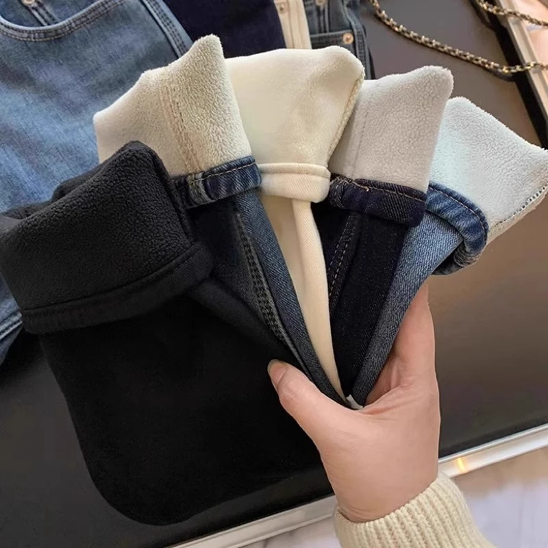 冬季款胖妹妹简约加绒加厚直筒牛仔裤梨形身材显瘦九分弹力烟管裤