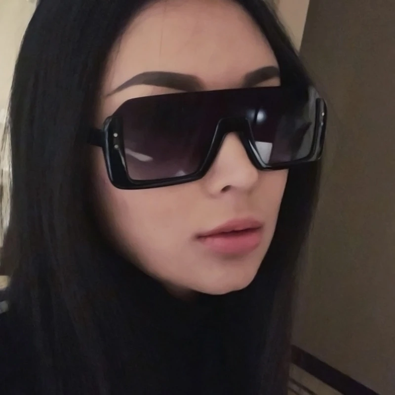 超大框方形圆脸显瘦太阳眼镜女潮复古个性一体式方框海洋紫墨镜男