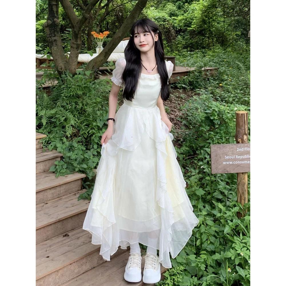 一罐杏仁桃神明少女法式甜美收腰连衣裙春夏2024新款温柔仙女裙子