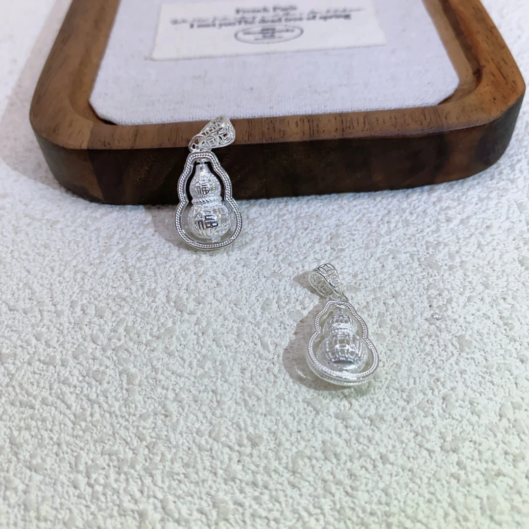 吊坠足银 足银990镂空花丝葫芦旋转吊坠 精致百搭时尚双面手工