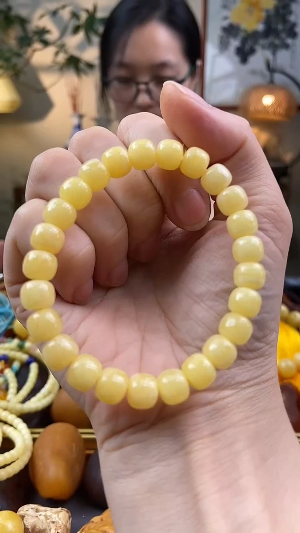 【闪购商品】蜜蜡手串未镶嵌手串