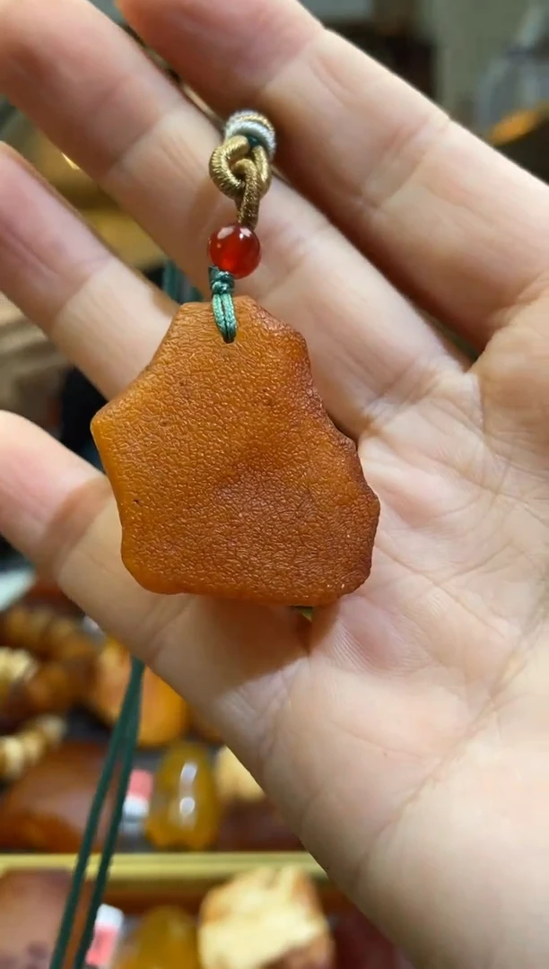 【闪购商品】蜜蜡颈饰未镶嵌吊坠