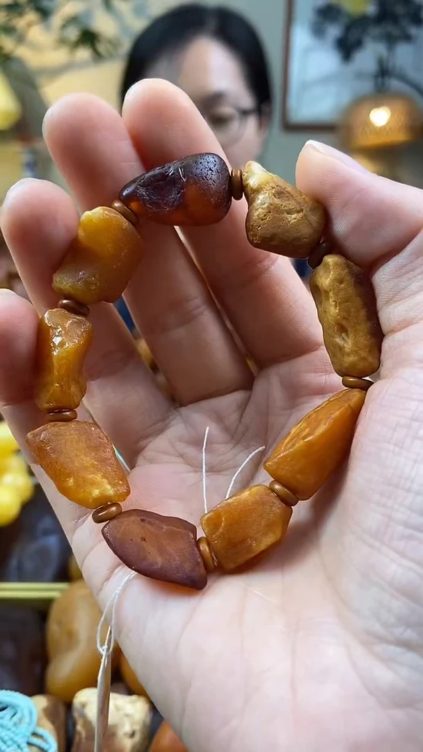 【闪购商品】蜜蜡手串未镶嵌手串