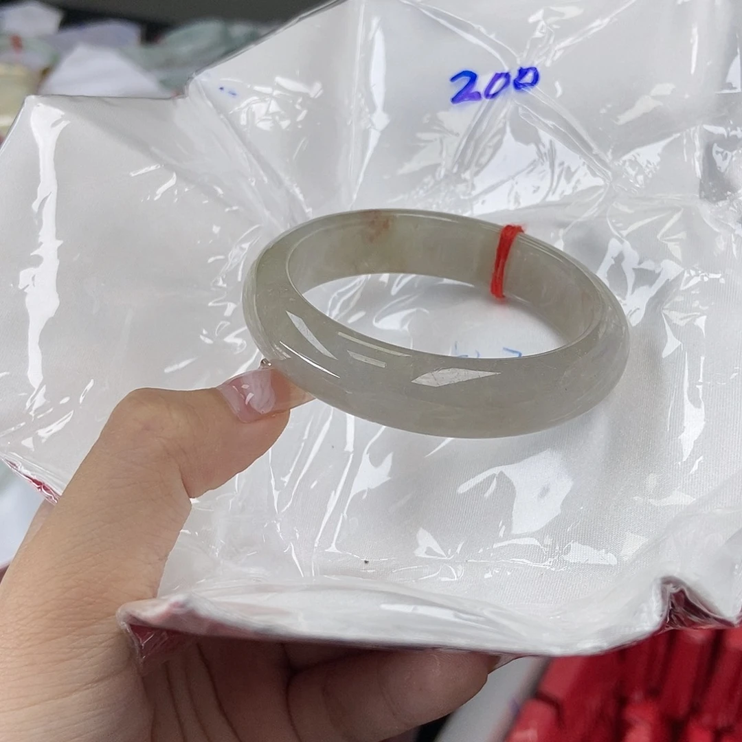 翡翠手镯未镶嵌天然A货翡翠