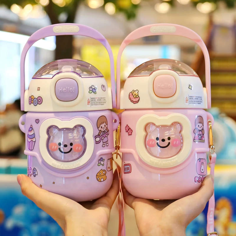 可爱保温杯宝宝幼儿园女生316吸管水杯大容量斜跨背带杯子新款