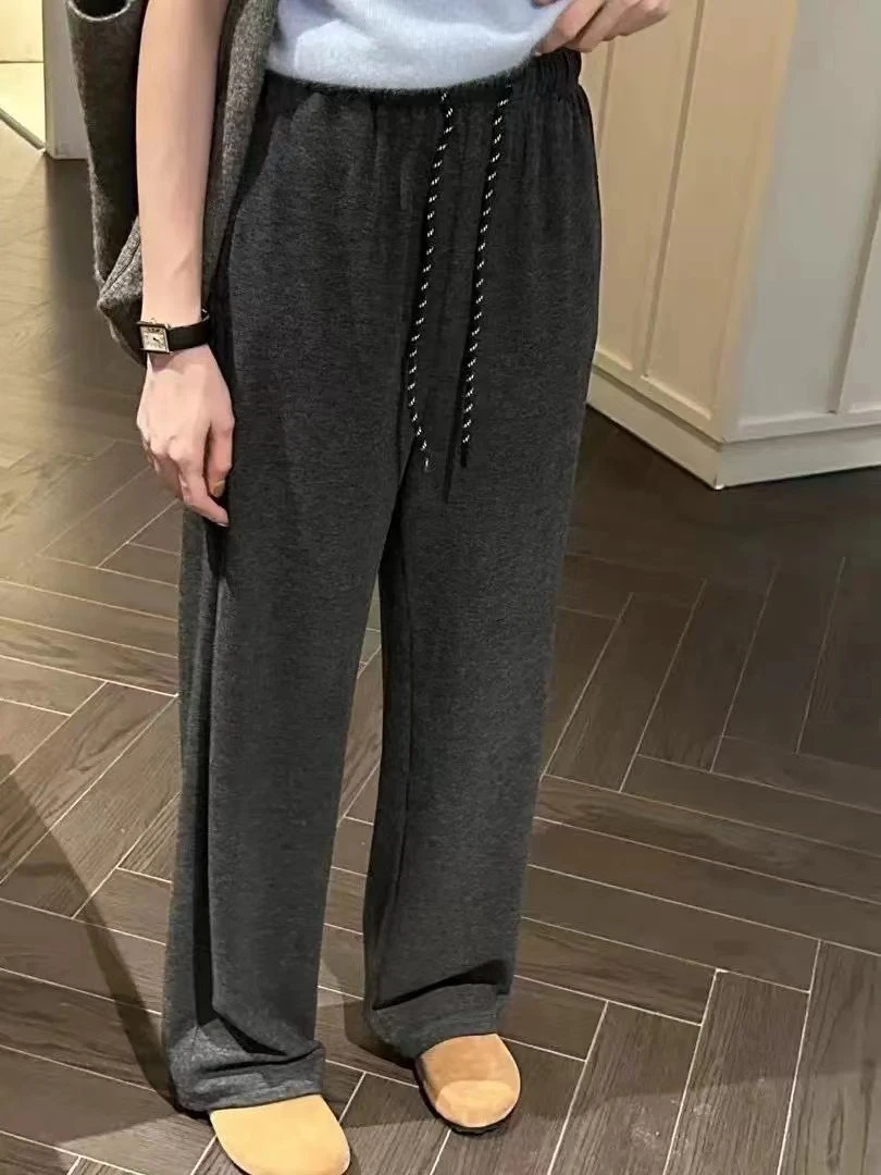亦亦家新款加绒显瘦百搭直筒裤
