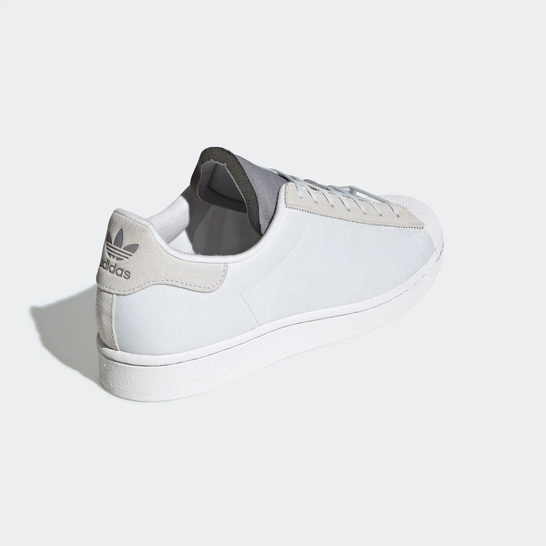 Adidas/阿迪达斯男女低帮经典透气轻便时尚舒适休闲板鞋 GY0638