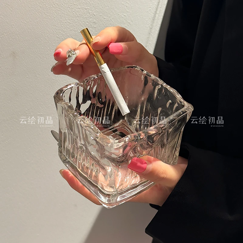 高级感冰块烟灰缸玻璃ins网红轻奢小众创意家用客厅摆件