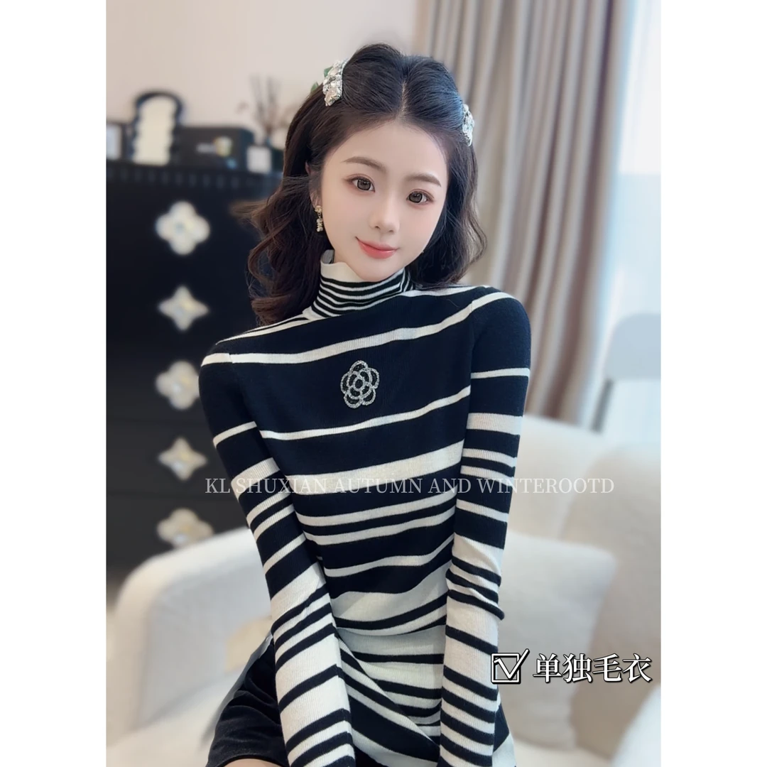 【山茶花之恋】小香风条纹长袖毛衣  L1105