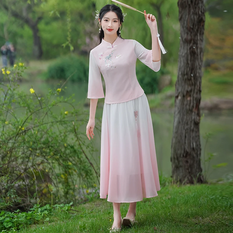 民国风女装汉服夏装改良旗袍上衣复古唐装中国风绣花茶艺服