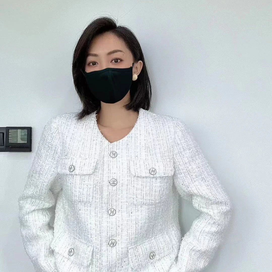 全新未使用 Chanel/香奈儿 女士员工服新款白色四口袋外套129545