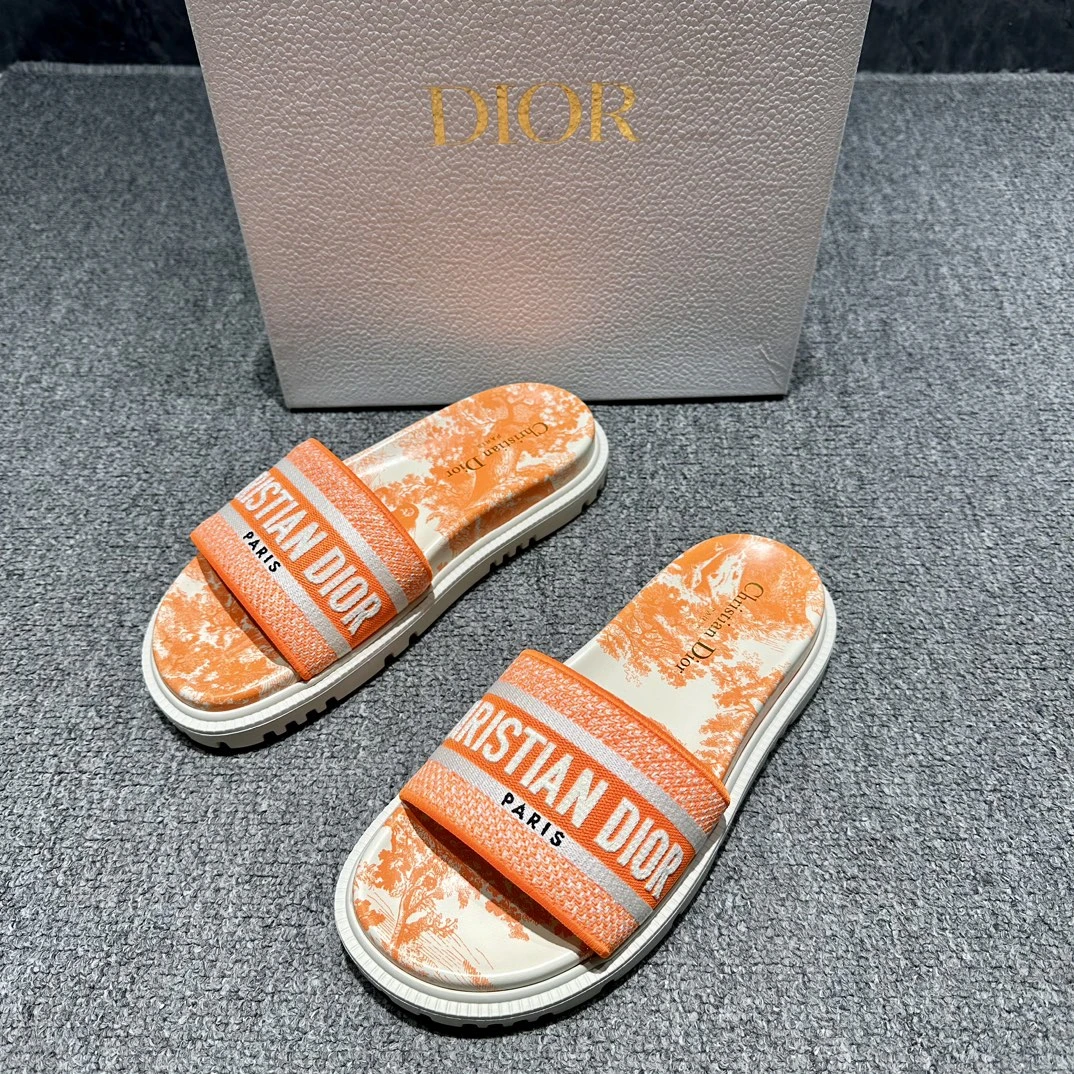 全新未使用 DIOR/迪奥 女士 动物园系列橘色厚底拖鞋 凉鞋 128906