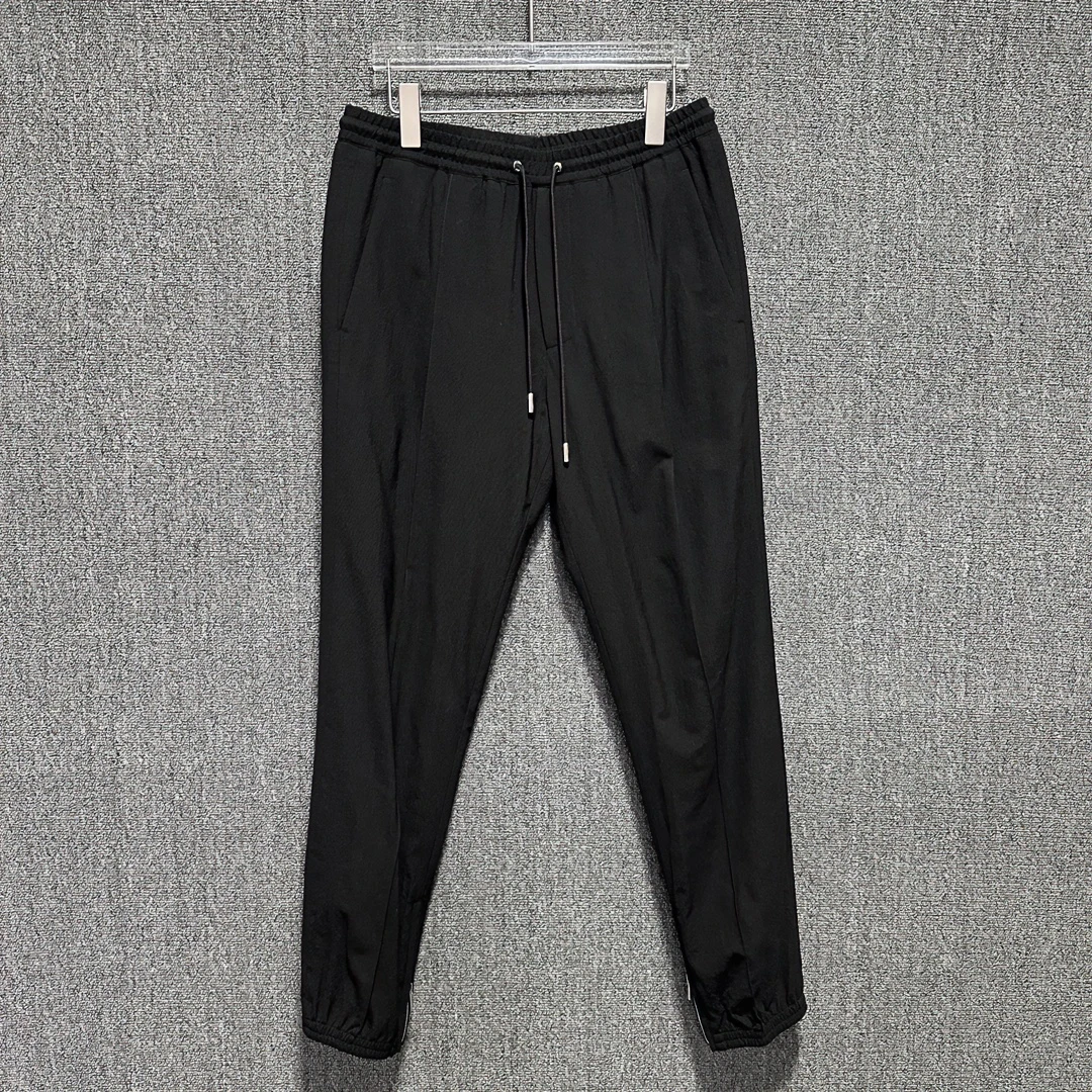 全新未使用 DIOR/迪奥 男士黑色抽绳羊毛休闲裤 束脚运动裤128964