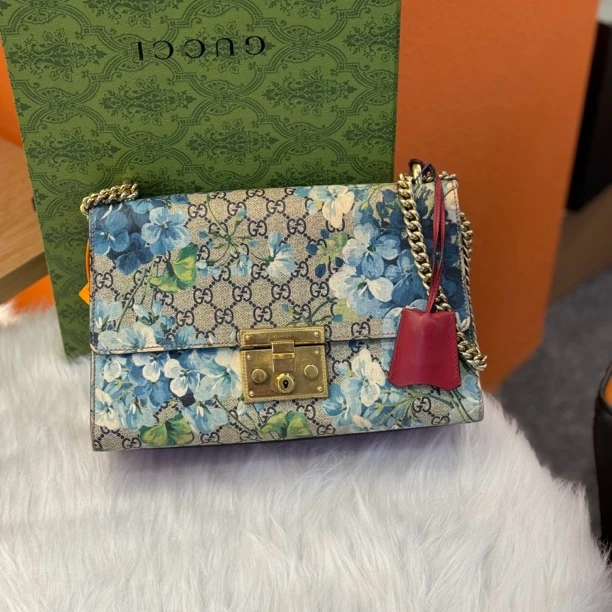 95新 GUCCI/古驰 Gucci 古驰 花卉款padlock小号月光宝盒 K02573