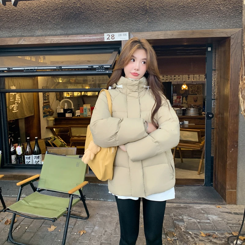 高端白鹅绒羽绒服女短款2024年冬季新款连帽东北抗寒加厚保暖外套