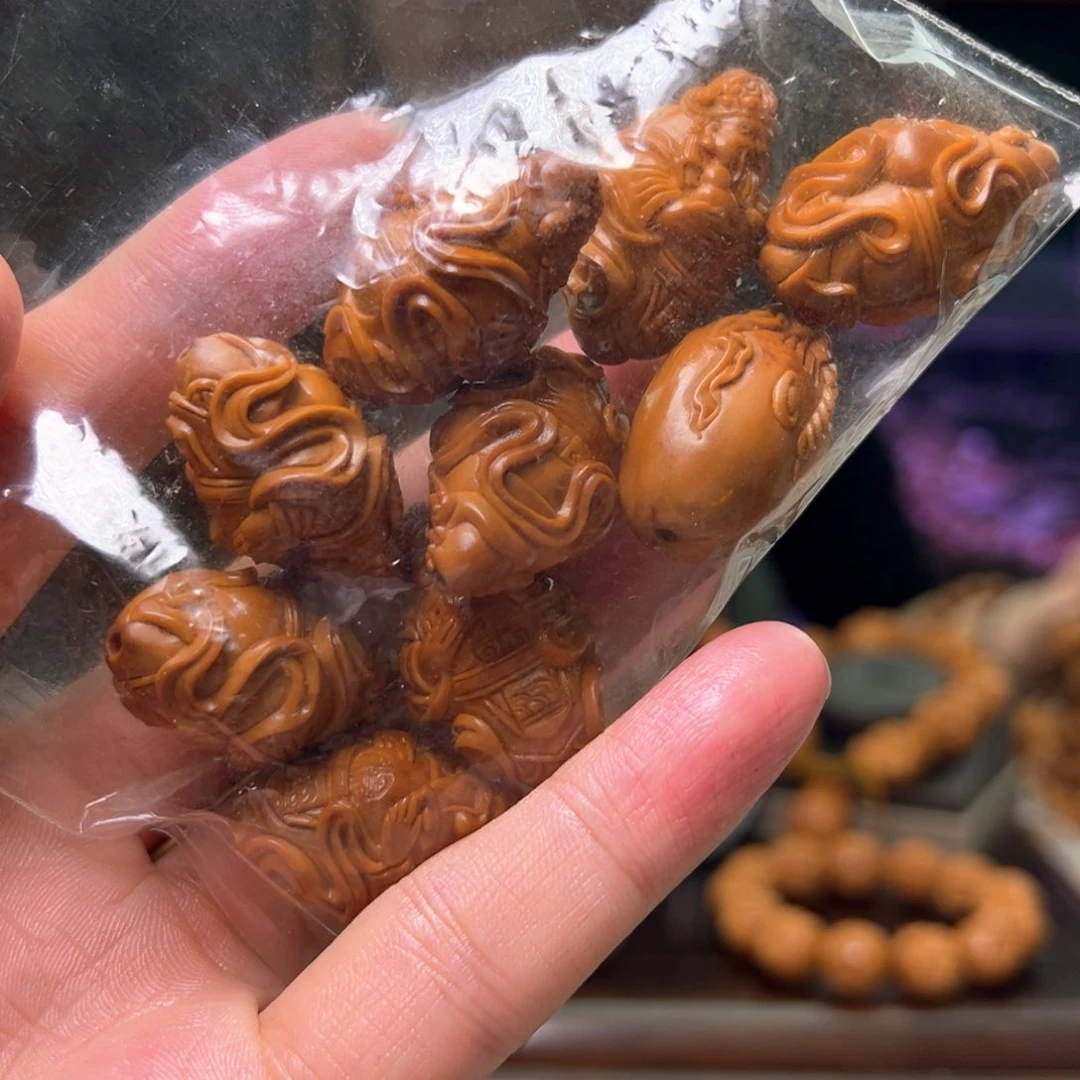 橄榄核核雕城*。橄榄核