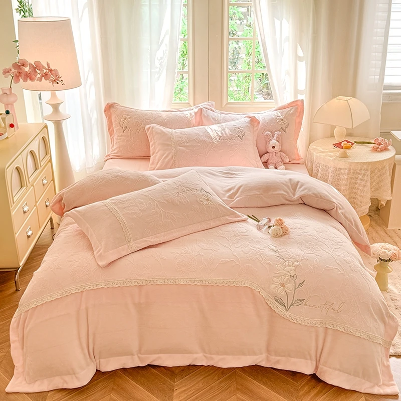 高端新款韩式牛奶雕花绒工艺四件套加厚加绒保暖双面绒轻奢床品