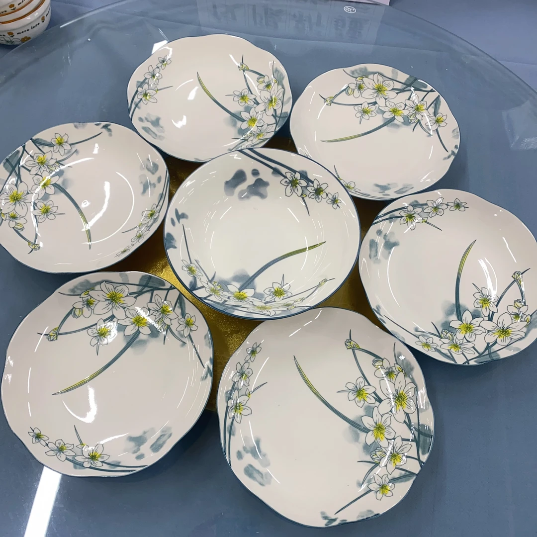 【新疆百货清】7件套水仙花套装 6个8英寸花边盘+送一个8英寸汤碗