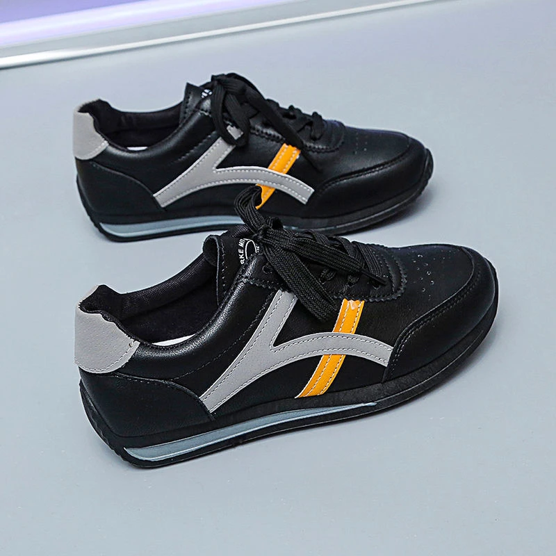 女鞋ins潮鞋2022春秋新款网红黑色女软皮软底休闲阿甘鞋学生板鞋