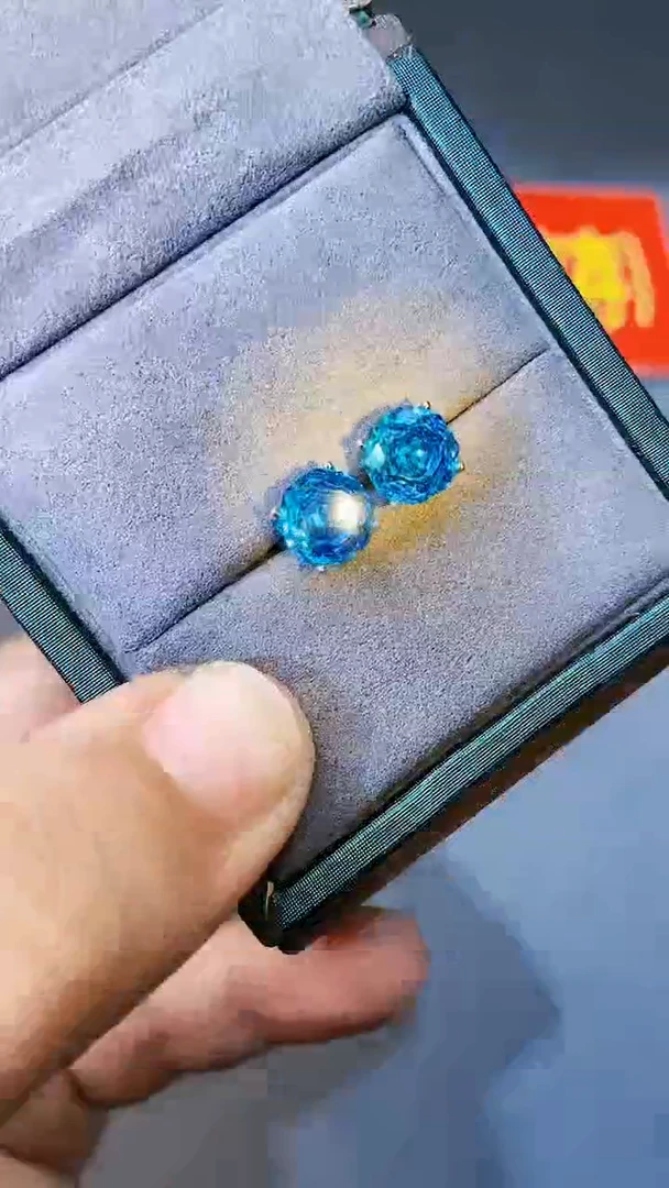 【闪购商品】托帕石耳饰银S925镶嵌265