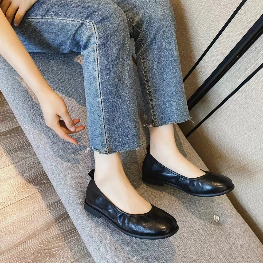 真皮妈妈鞋休闲浅口女士单鞋中老年低跟透气软底舒适防滑圆头休闲