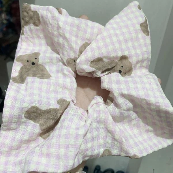 G953（满9.9包邮）粉色小熊方巾