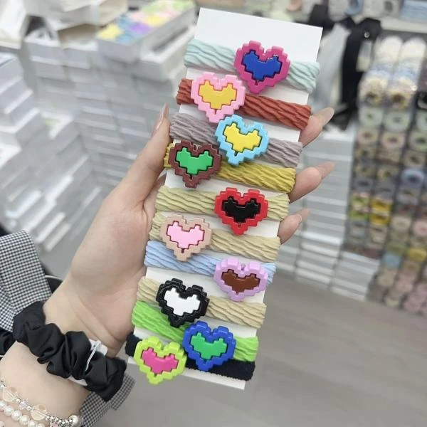 H122（满9.9包邮）三根爱心随随款发绳