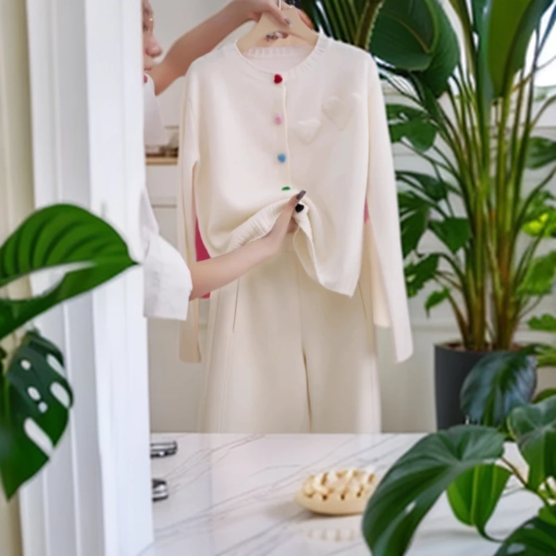 彩扣圆领针织开衫女2025秋冬新款韩系慵懒风毛衣外套宽松长袖上衣