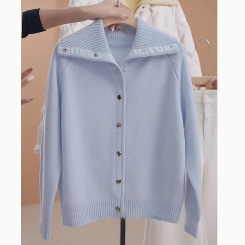 蓝色高领毛衣开衫外套女秋冬2025新款慵懒风设计感翻领针织衫上衣