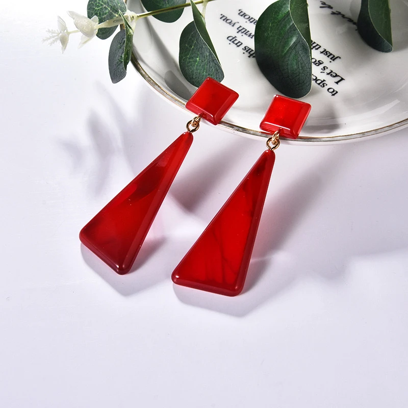 铜合金亚克力耳饰 新安可拉红大气菱形百搭耳饰
