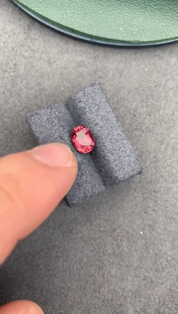 【闪购商品】碧玺裸石未镶嵌1.5ct橘粉色碧玺