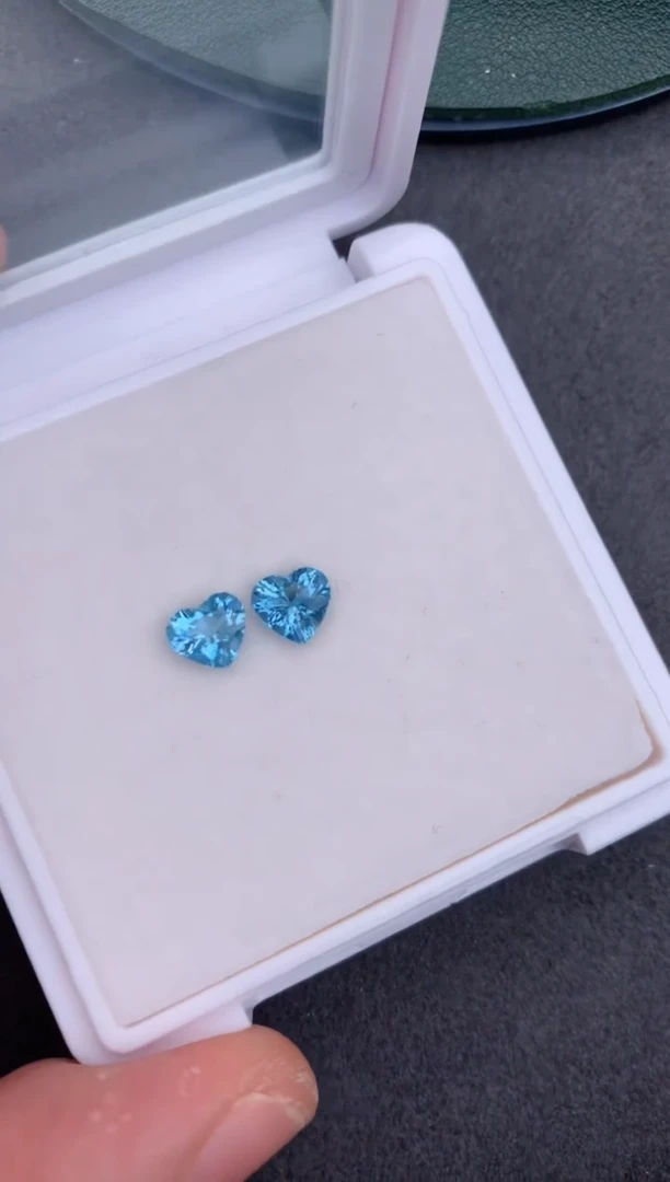 【闪购商品】海蓝宝石裸石未镶嵌60分海蓝宝石心形配对
