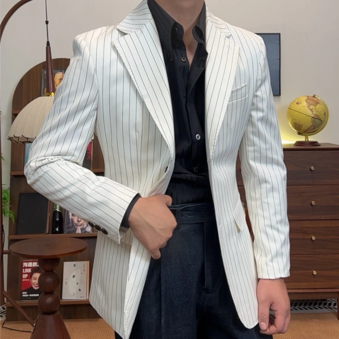 西格Xg 男士时尚休闲单排平驳领单西西服条纹潮流帅气西装680