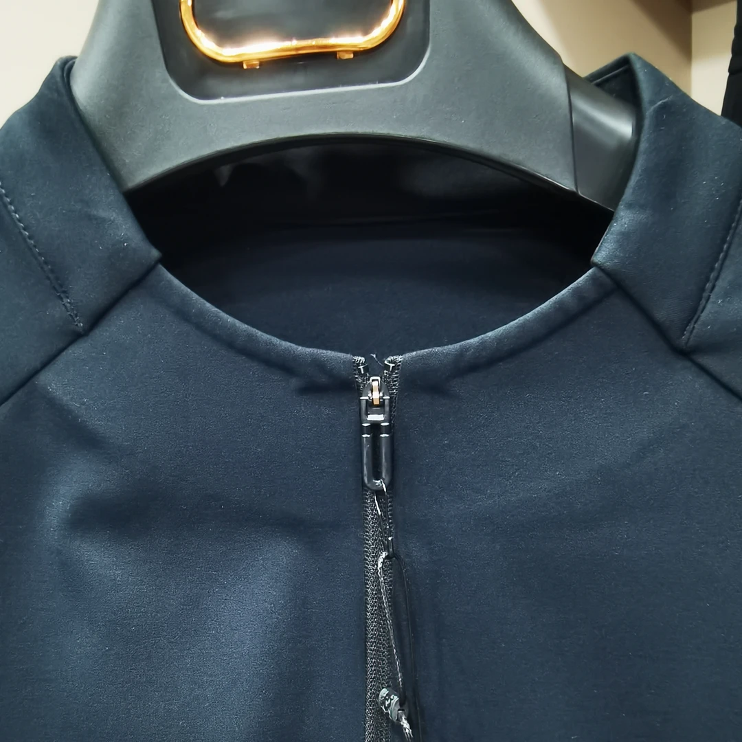 N2024秋冬男士户外新款卫衣加绒加厚拉链保暖休闲卫衣1-2