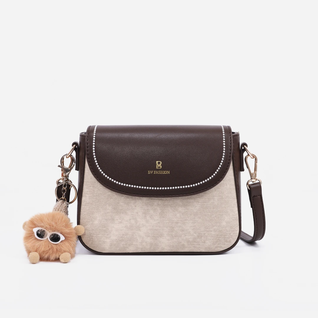 （赠挂饰）时尚休闲斜挎单肩包FW24117305米白色