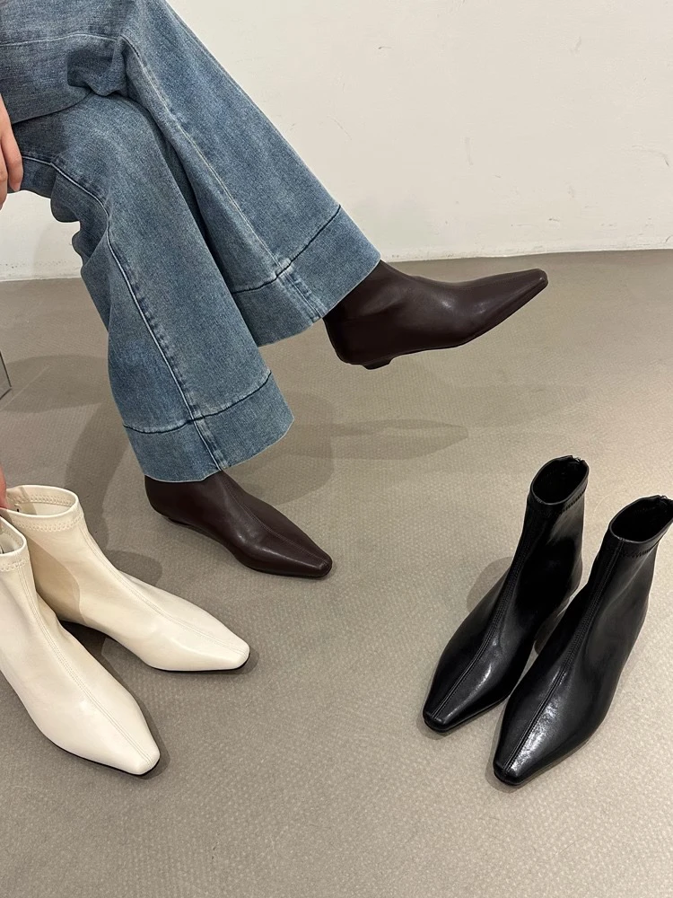 韩版尖头法式裸靴平底马丁靴骑士女靴子秋冬新款复古瘦瘦踝靴短靴