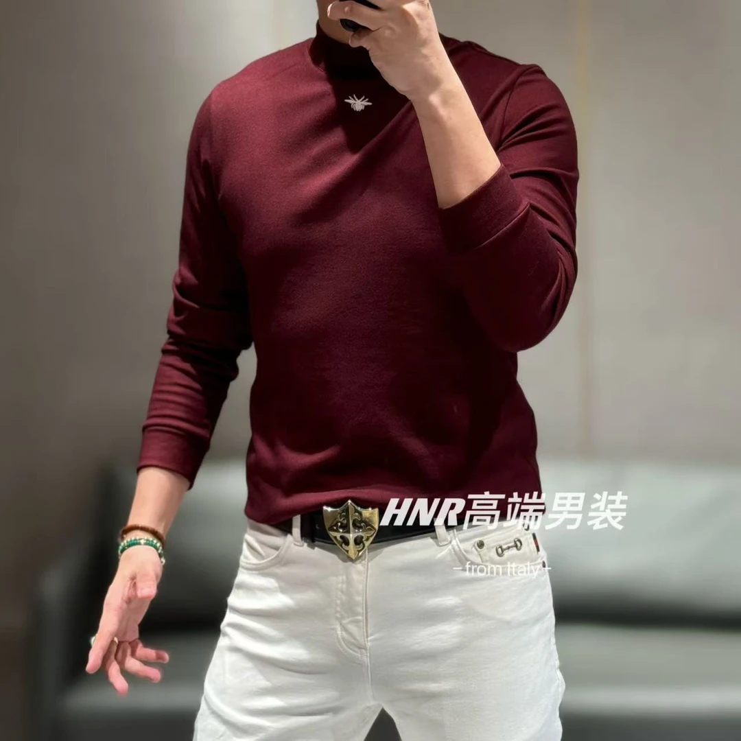 【石墨烯聚热锁温】高级感纯色小胸标图案小众简约长袖T恤3260