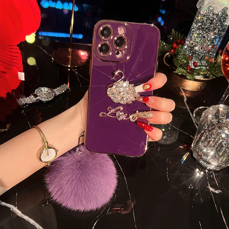 天鹅苹果14promax新年红硅胶手机壳软iPhone15网红创意13全包12女