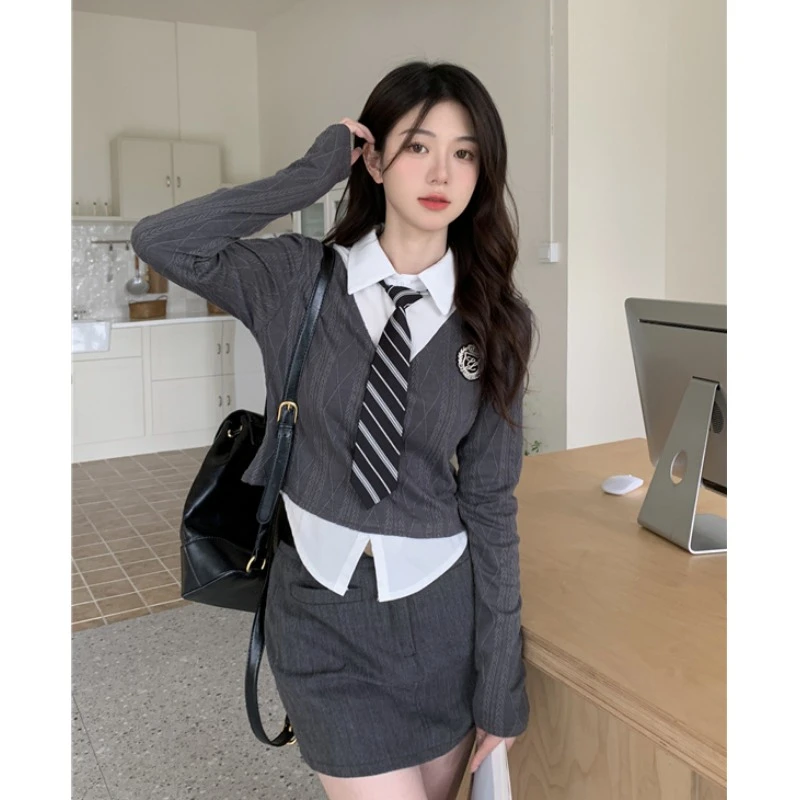 大码韩系假两件学院风长袖衬衫女秋季设计感小众胖mm遮肚上衣藏肉