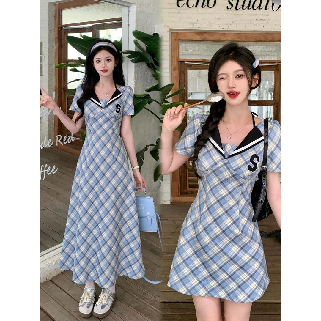 大码复古格纹显瘦学院风连衣裙女2025新款微胖mm夏季方领绑带裙子