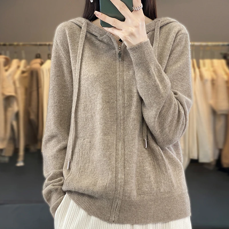 秋冬新款纯羊毛针织平面连帽抽绳拉链开衫时尚运动羊毛女卫衣外套