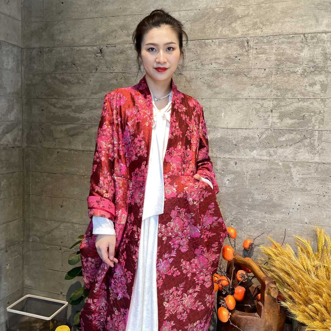 红色提花秋冬大花苞风衣拉风外套