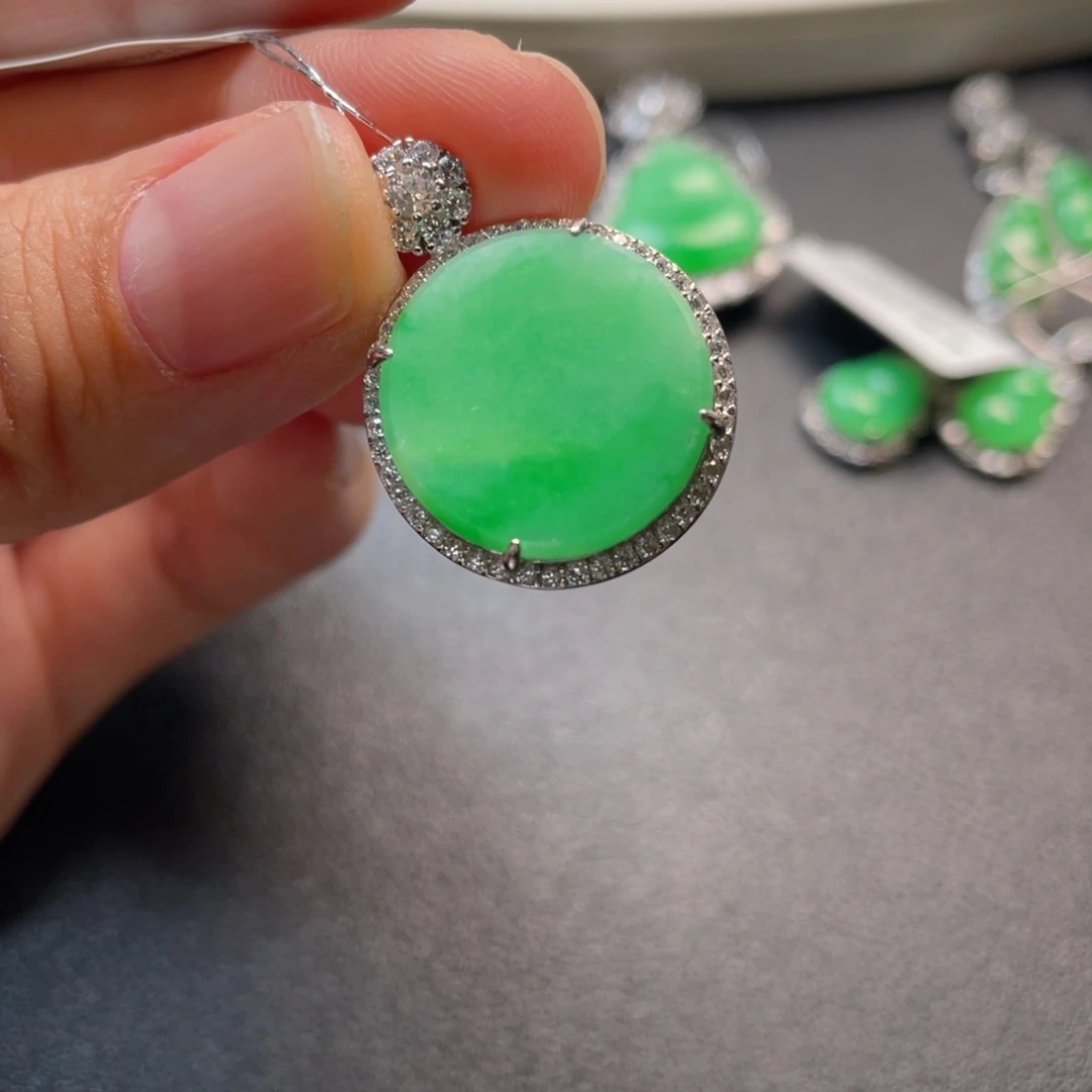 翡翠吊坠(不含链)银S925镶嵌