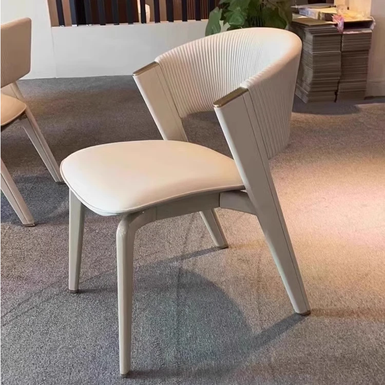 高端CC餐椅意式极简轻奢高级感意大利餐厅奢石设计师餐椅