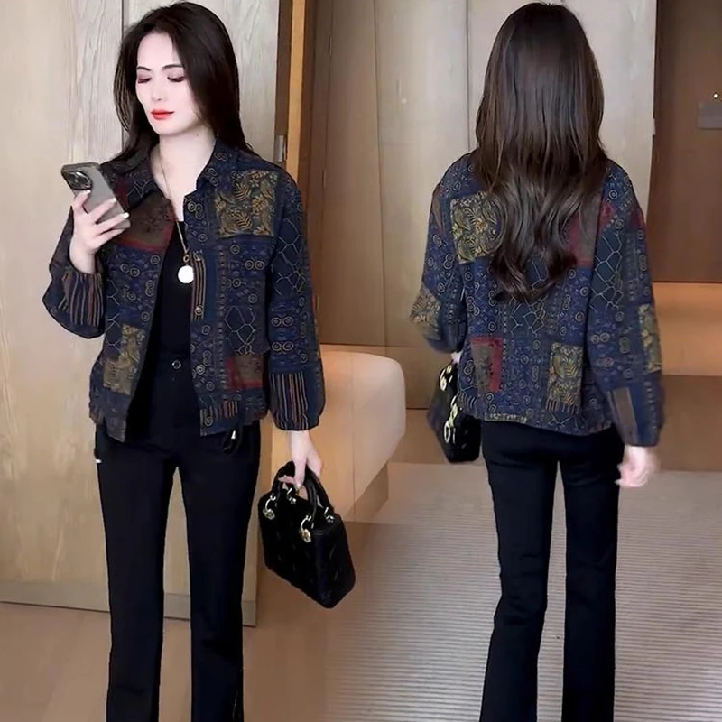 流行印花短款外套女2025春季新款洋气显瘦百搭小个子休闲减龄上衣