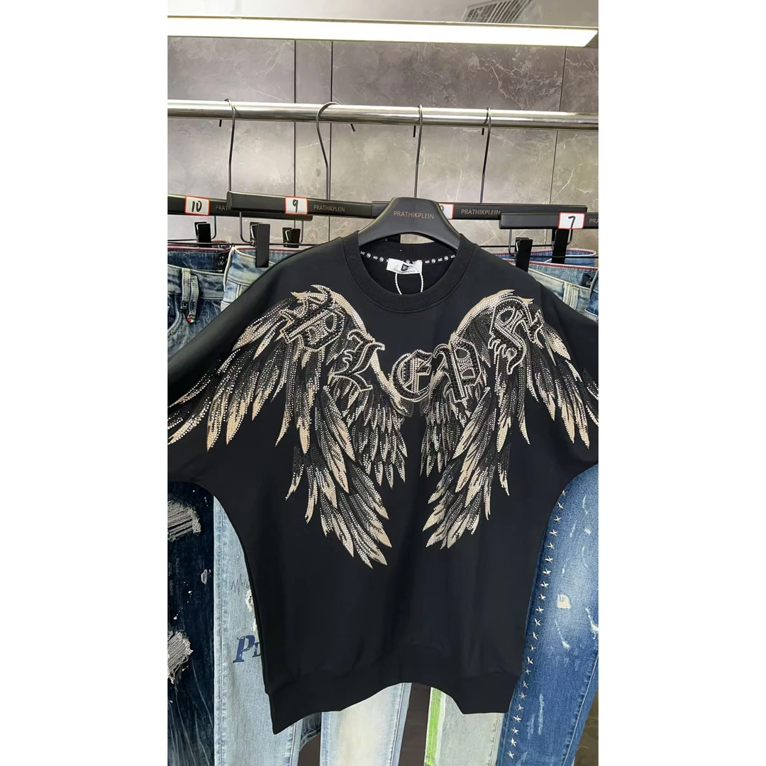 2024秋冬爆款卫衣型男修身亮钻翅膀文化QCWY02